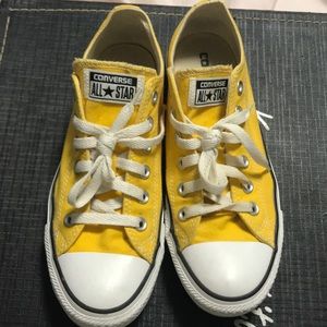 Yellow converse